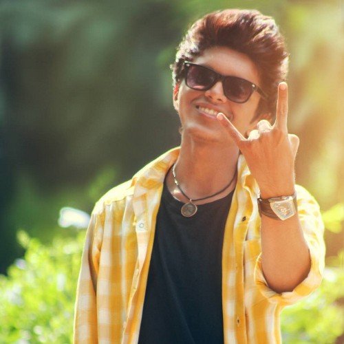freaK...fuN Luving...pRo phoTographer... ツ