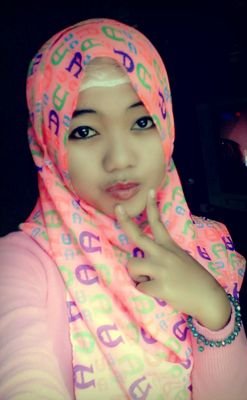 I LOVE MOM & DAD.. without them, I can't be who I am today, I can't be the best I wanna be, I can't be happy, I love you...... ^_^