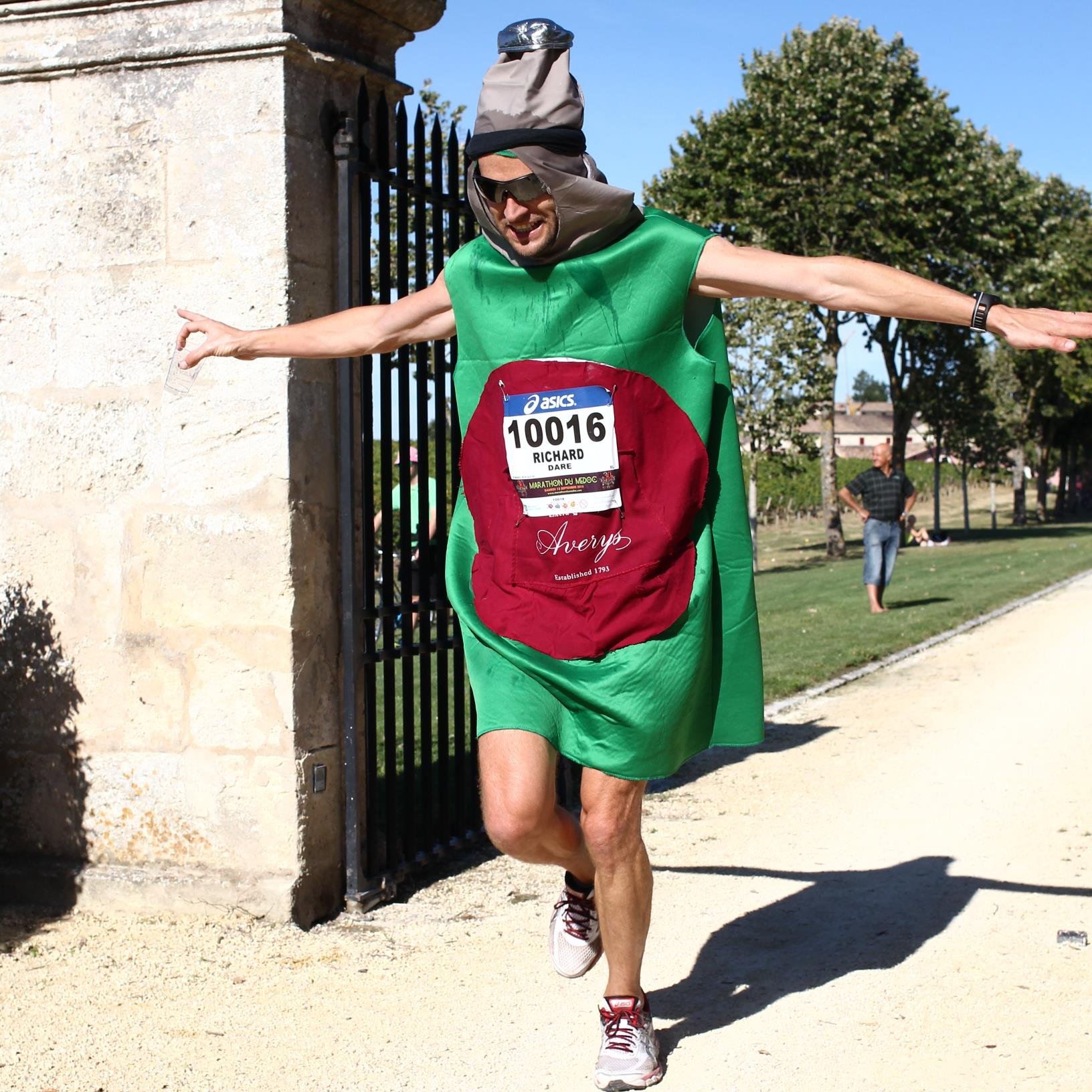 runningwineman's profile picture. @Jamesofmont MD. I jog a bit, drink a bit and laugh a lot.