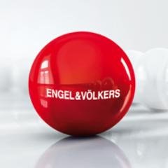 Making dreams come true for a living: Real Estate Avatar: Beachfront Luxury Apartments, Penthouses and Development property  in Strand at Engel & Völkers