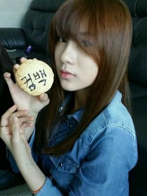 yeppo girl • ㅇㅅㅇ