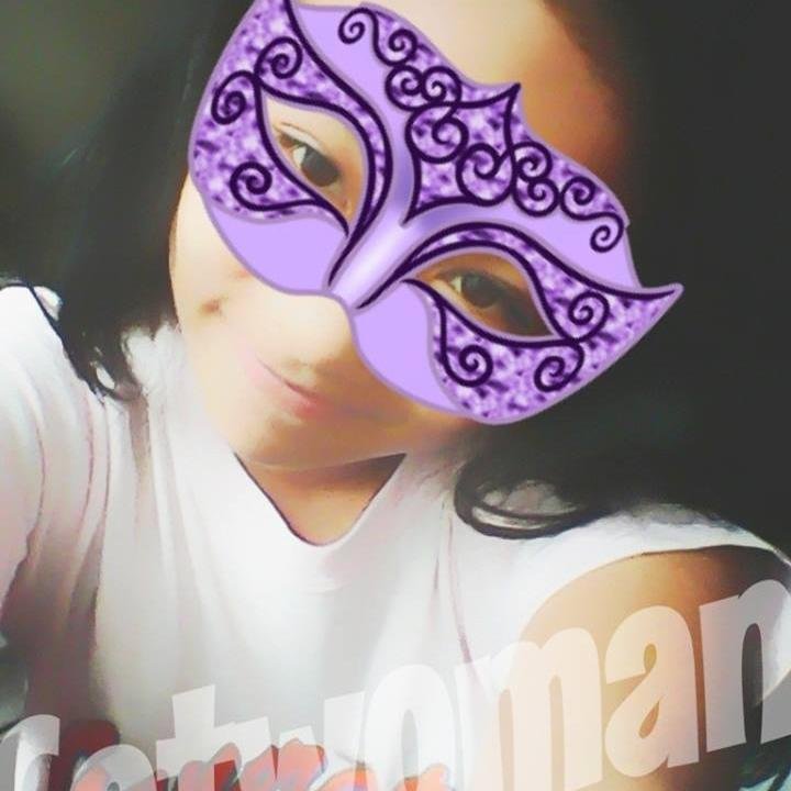 Loves GoD | Selfie Girl |  CUTE Sometimes | Weird | Funky l Paris Girl l
Talk sweetly to me :D
Facebook  Frances Daniella Estelloso