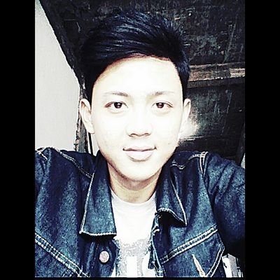 Tak Ada Dongeng Cloteh Drama Hanya Seongkok Putaran Kipas Tua~