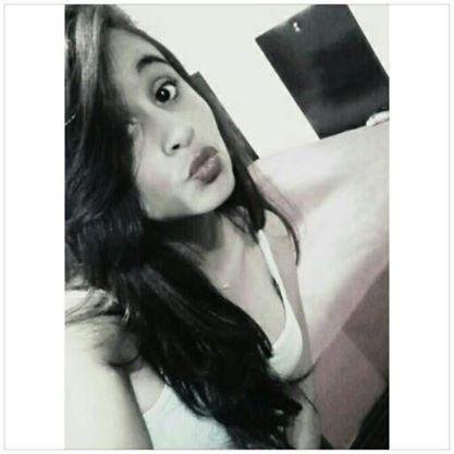 Eu não sou de fingir sentimentos,então quando eu disser um te amo não duvide ;-)