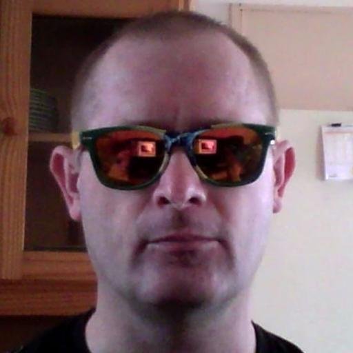 ChrisUfkes's profile picture. Taxichauffer, AvGeek, aircraft spotter/photographer, editor for Scramble magazine. Gamer, mostly via the Steam platform.