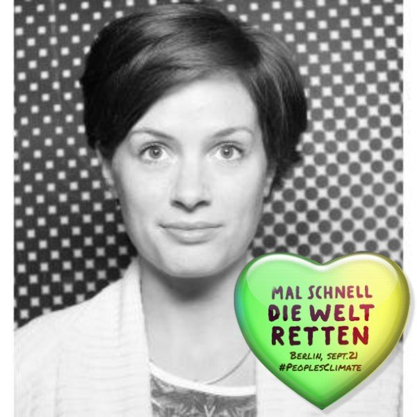 Half German, half American, passionate about politics and the environment, looking to change the world in a good and sustainable way.