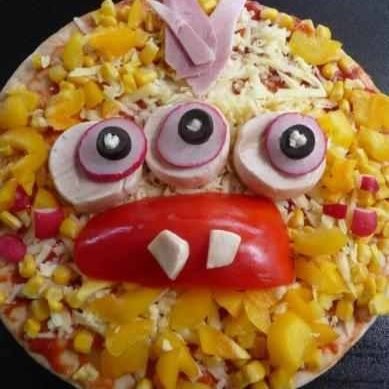 pizza_tamer's profile picture. yes , i am wearing teenage mutant ninja turtle undies