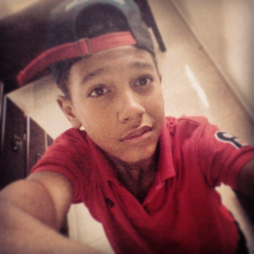 Siiempreee Tiienes Q Serr Posiitivo Maniitho !! Siigueme Q Te Siigo XD! My Love Forever!! @JuDBeRtTeJEdA!! Muahhz La Qiiero Piila!!