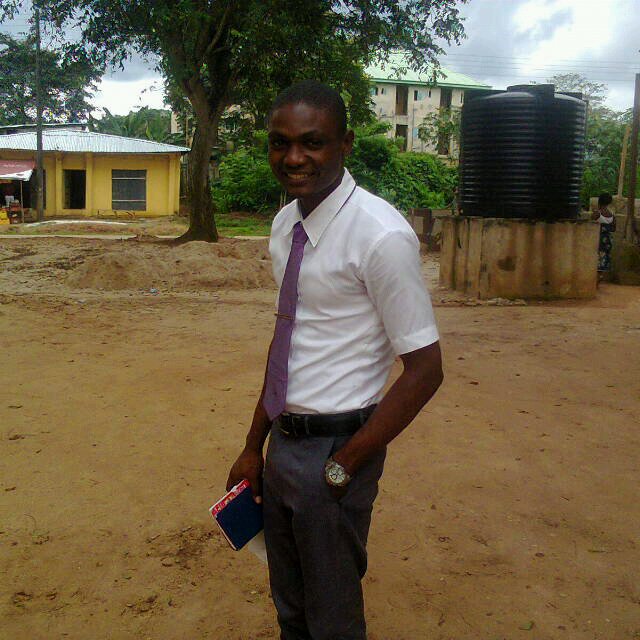 Cool me. I rep ma country #NAIJA_LAGOS #follow4follow#tweet2tweet#Dorotwitter•••