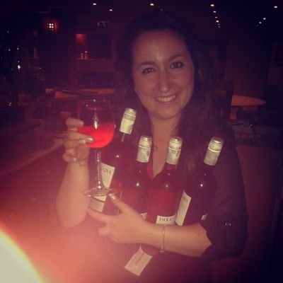 KellyMooo's profile picture. Never let the things you want, make you forget the things you already have.