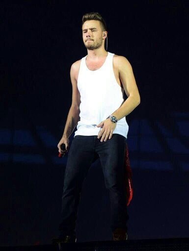 inactive but I still keep myself logged in. Liam's still my fave and @ too good to let someone else have it