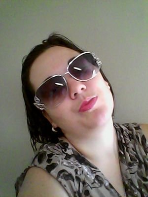 i loves to have fun ;) and loves cocks