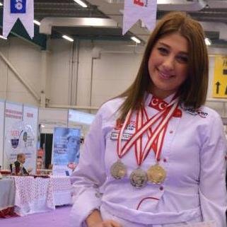 vanessaakyldz's profile picture. İst.Üniv.Edebiyat Fak. Öğrenci