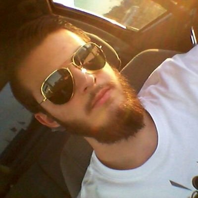 _Luis08's profile picture. 