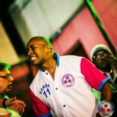 Eu faço da vida uma linda canção a luz que me guia é a inspiração... COMPOSITOR LETRISTA
