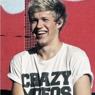 follow @horansxxwife