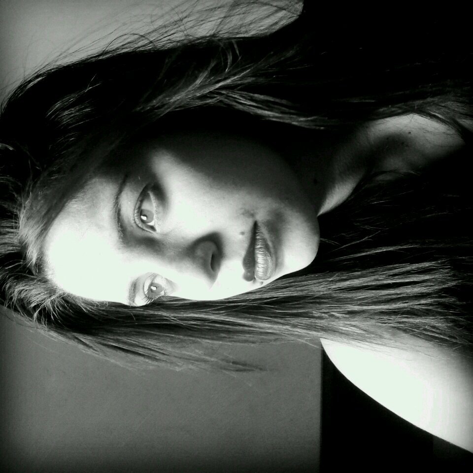 http://t.co/CXXnUJ6hoV…   instagram: nessacriistina