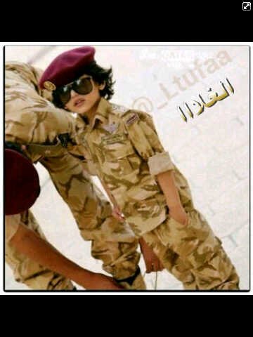 وااايليه ،،،،  مالي شبيه إلاالسماء والسحابه ،،، ولا لي نقيض الأمقلدومنسوخ ،،، أناكذامااشبه إلا أتشابه ،،،  ماارتخي الإيرتفع رأس! (الخاص مهمش للجنسين بلوك)