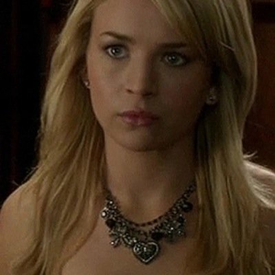 Hi, im Cassie Blake, im a dark witch, Invaded by darker beings. TSC RP | Single | CW RP | Post TSC | RP21+ | Literate