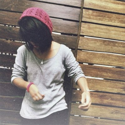 Hipster not so hipster female version asshole. I love you @giofan7 ☻ SNAPCHAT : arkeeeee