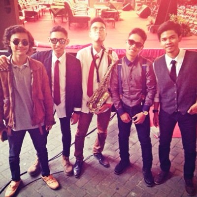about_stella's profile picture. acoustic band SIDOARJO CP:081262007744 TAMA NUNU UJIK APIP RIO RONI