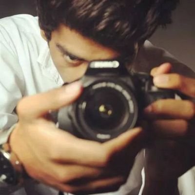 History will be kind to me for I intend to write it  opfian 15 photographer Music addict♪ footballer [instagram : abdulbasit_07 Kik:malik_0404]