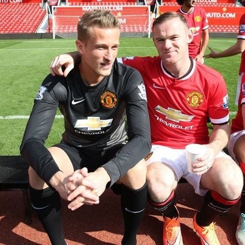 Anders Rosenkrantz Lindegaard fanbase From Indonesia. CP: @GhiffalF @Zikri_16 @Ridholdho34