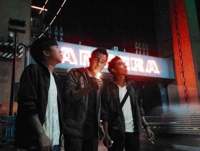 Butuh perjuangan dan semangat yang tinggi untuk meraih kebahagiaan dan kesuksesan