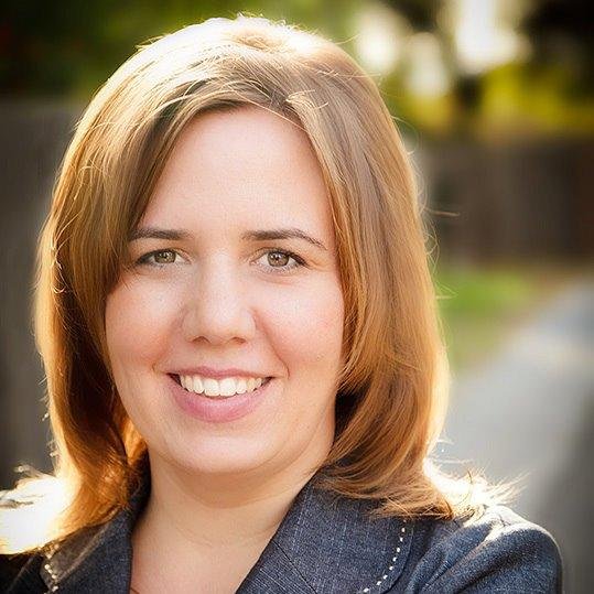 KellyBattelle's profile picture. Wife, Step Mom, Pet Lover, HR Leader, Author, Certified Coach, Resume Writer. Favorites: my cats, beach, rain, chocolate, family, friends, Big Bear Cabins