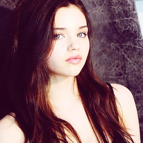 19. Ex-Ravenclaw. «La mala erba non muore mai». ¿Quedará un poco de corazón detrás de tanta coraza? «Pulitore del sangue». #DHRole