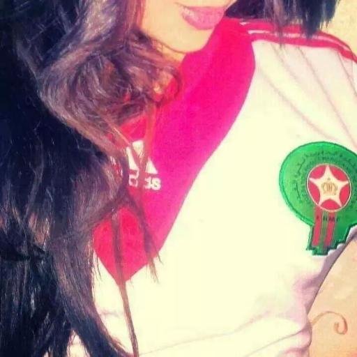 Bisouus de Moii 333 C.D.H.L Maa Base 333
Snap: Moouuniiaa
