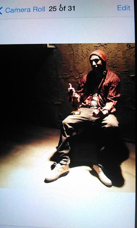 im Anthony, single proud parent, im 24, Outgoing, independent.. just get to know me.. R.I.P DJ Rowdy A. & way-wee ※CHIEF-APPAREL※