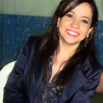 Felicidade é estar com quem você gosta em algum lugar.