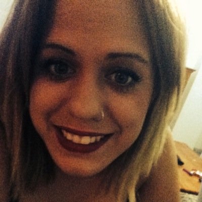 merce_fersanz's profile picture. Me volví loco, con largos intervalos de horrible cordura.
Edgar Allan Poe.