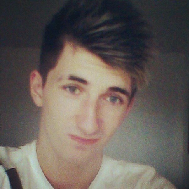 CarsonReus's profile picture. Sports enthusiast. Gonna make it big some someday, somewhere.