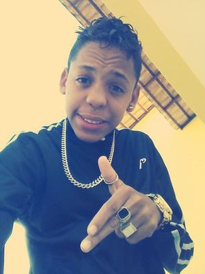 $ - Ostentação.