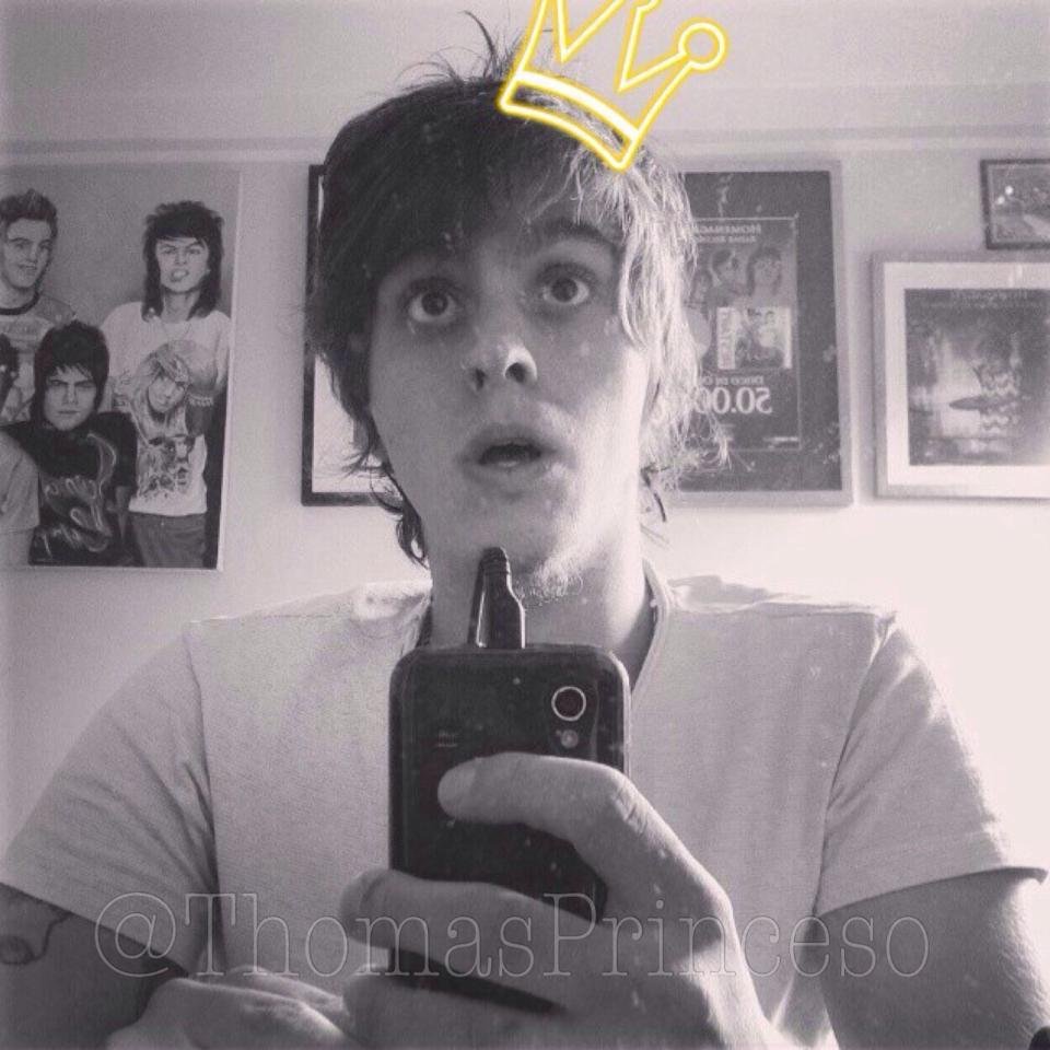 Fã clube dedicado ao @thomasrestart ❤️ Since: 14.06.2014 ∞ Instagram:@thomasprinceso Dona: @_SabriAmanda