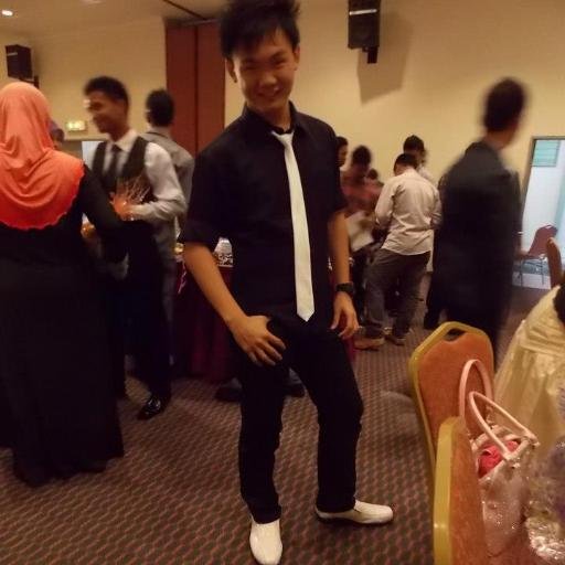 TehXiangYi's profile picture. 幸福快乐，世界和平