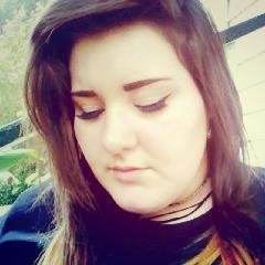 Female bassist, and songwriter. Likes Skyrim, comics, And bands. if you think you may know me from somewhere, you probably do.