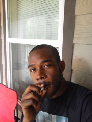 4everonedeepDee's profile picture. 