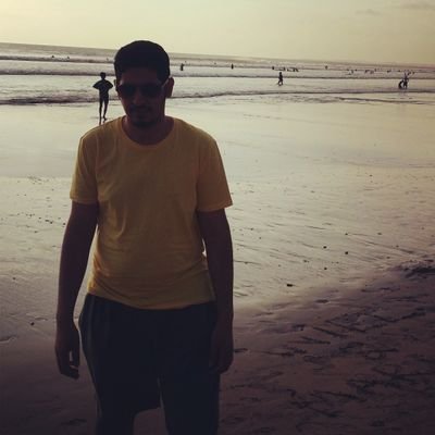 اتشرف بمتابعتكم