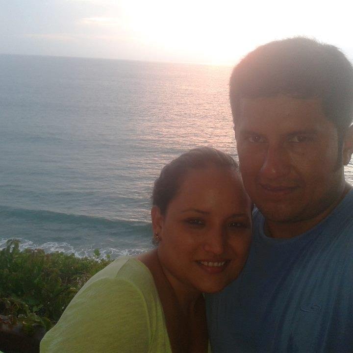 Publicista. Amo la playa. Esposa y Madre enamorada : John , Theo y Lian