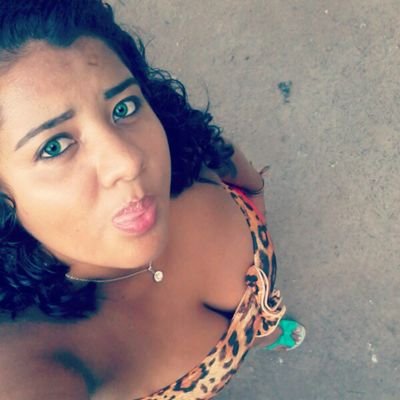 Pra ser Feliz Tem Que Viver Intensamente..