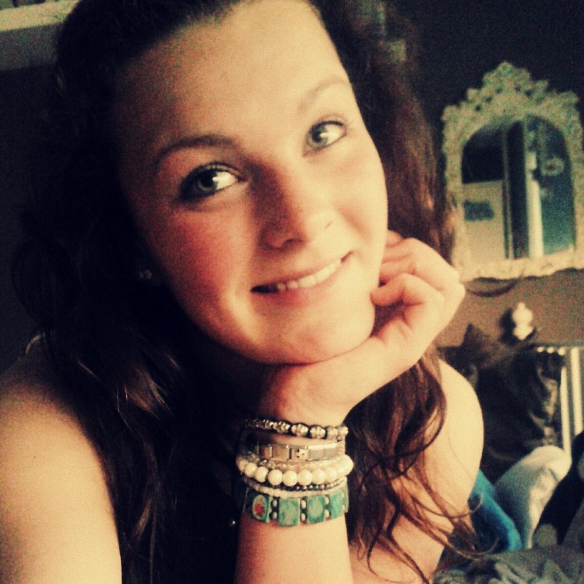 'zesjunitweeduizendtwaalf ♡