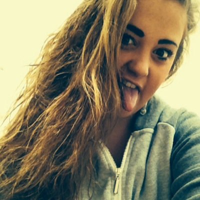 katiepeate15// follow//