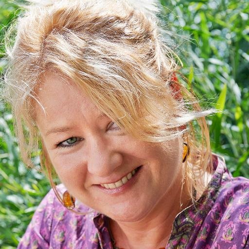 Nina Croft Profile