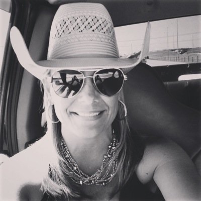 crbuzzz's profile picture. 