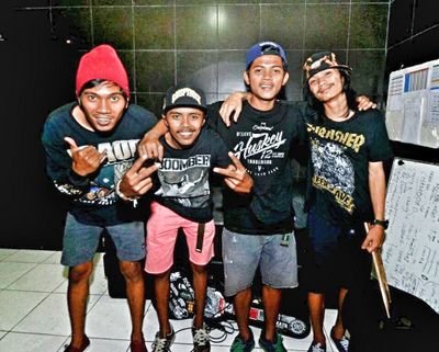 BEATDOWN HARDCORE BORN IN BALI | SUPPORT BY @ALCATRASHxNS & ABIANSEMAL BROTHERHOOD | FUCK DA GOVERNMENT | CONTACT 081338915666 | PIN 552D16DB