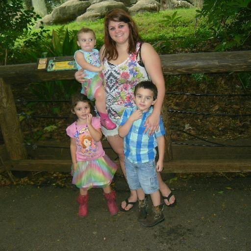 Single Mom of 3 beautiful kids. Want to know anything, don't be afraid to ask.