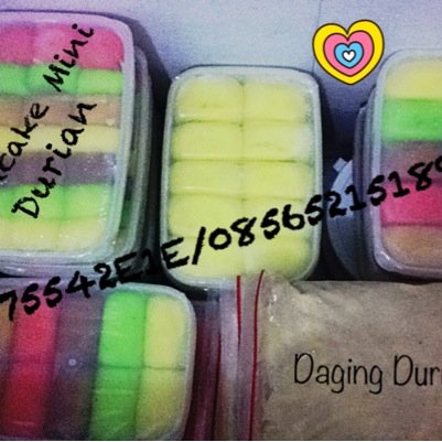 Ready Pancake durian,daging durian,durian kupas & penggila duren dijamin nagih :) Open for Reseller ^^ (terima pengiriman luar kota)Cp 085652151899 pin 75542E1E